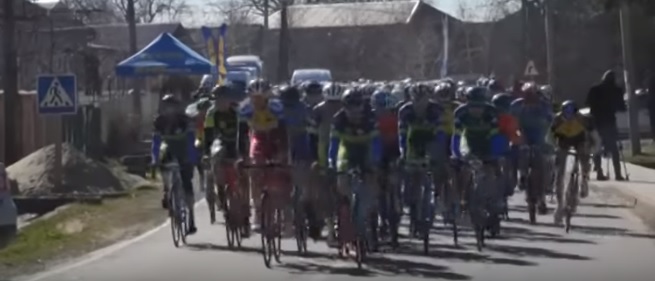 Майже 180 спортсменів змагалися на Закарпатті під час багатоденної велогонки (ВІДЕО)