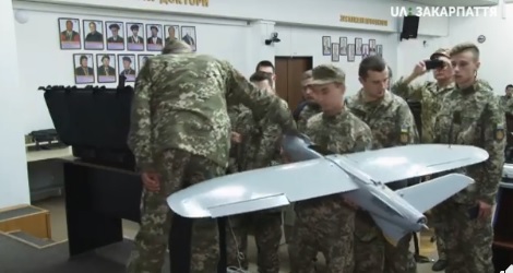 Вояки 128-ї бригади зустрілися з курсантами військової кафедри в Ужгороді (ВІДЕО)