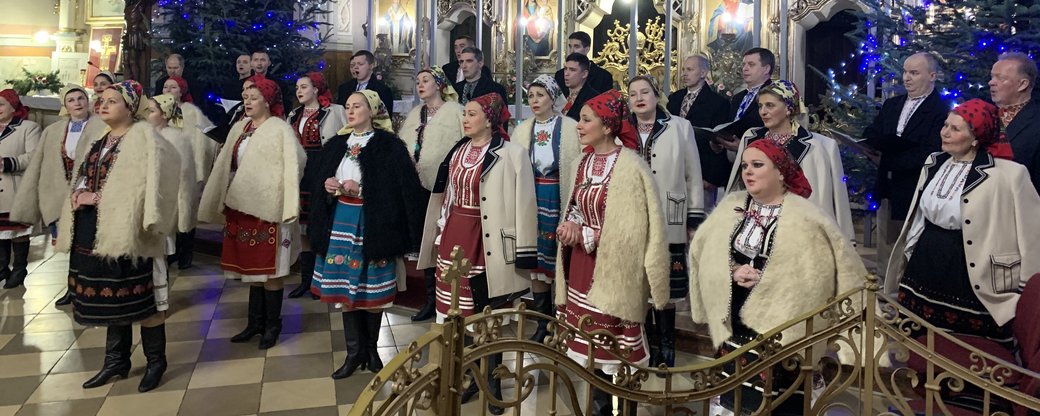 Різдвяний концерт Закарпатського народного хору відбувся в Кафедральному соборі в Ужгороді