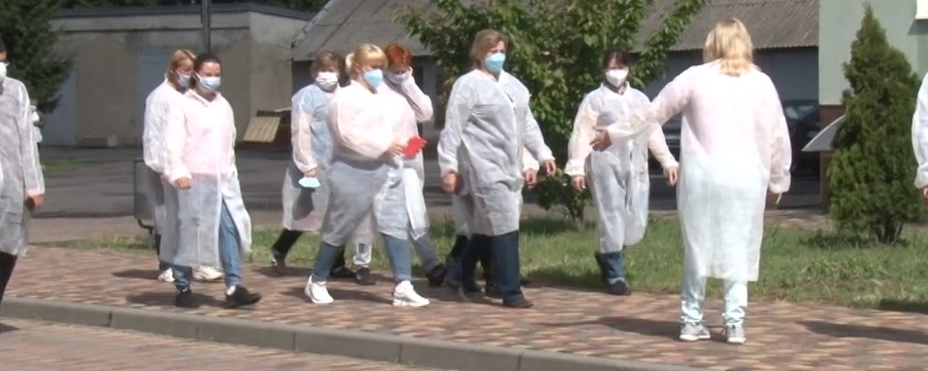 7-денну зміну закінчила четверта терапевтична бригада Закарпатської обласної лікарні (ВІДЕО)