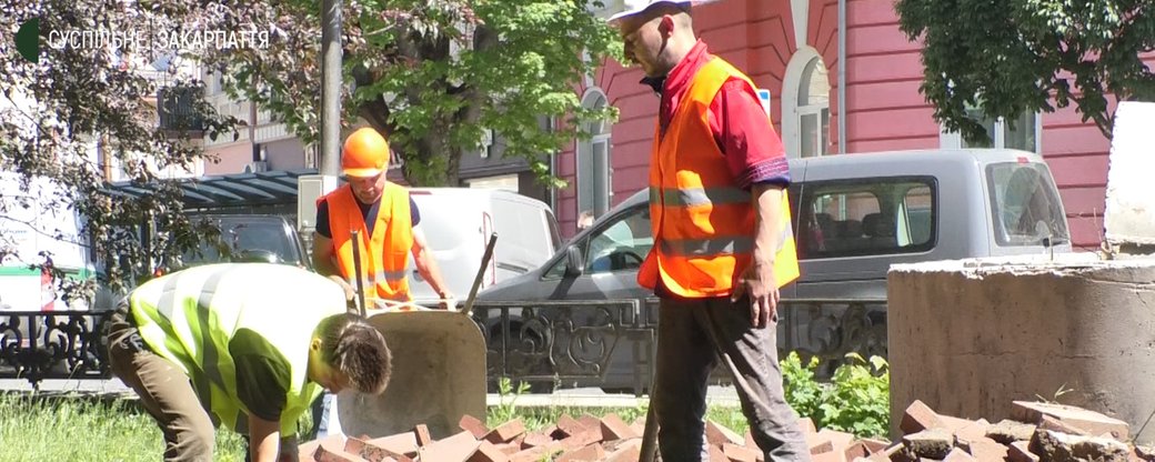 4,5 млн грн коштуватиме ремонт скверу на Петефі в Ужгороді (ВІДЕО)