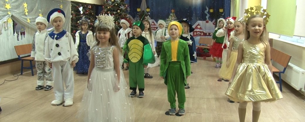 Усі новорічні святкування у школах і дитсадках Ужгорода мають відбуватися без глядачів (ФОТО, ВІДЕО) 