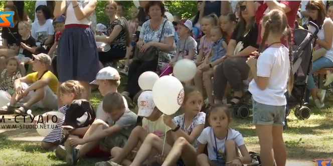 В Ужгороді для малечі влаштували фестиваль "Мироліто" (ВІДЕО)
