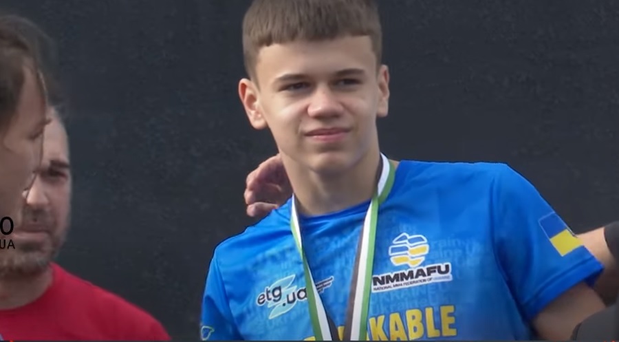 Спортсмен з Мукачева став бронзовим призером чемпіонату світу зі змішаних єдиноборств ММА (ВІДЕО)
