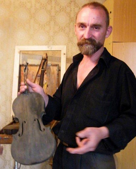Закарпатський скрипковий майстер Юрій Мартин мріє перевершити Страдиварі