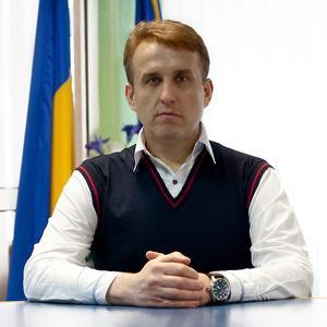 Депутат Луганської облради хоче власними грошима врятувати ужгородського Леніна