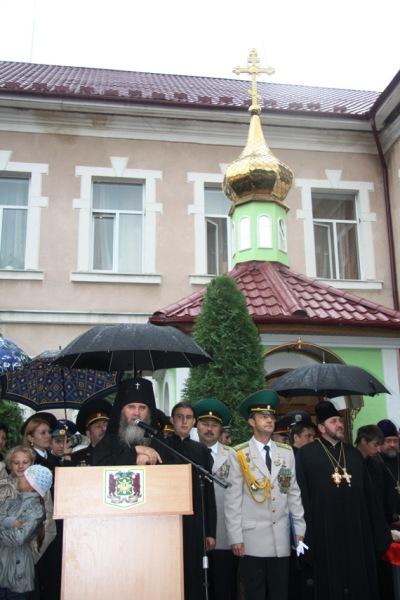 На території військового ліцею в Мукачеві освятили каплицю (ФОТО)
