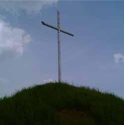 Колочавські вихідці із Косого Верху встановили хрест на горі Тяпеш