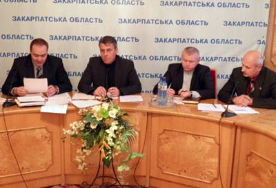 В Ужгороді на позачерговому засіданні комісії з питань техногенно-екологічної безпеки та НС розглядалася ситуація на Солотвинському солеруднику
