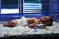 Мукачівка заробила на залишеній у лікарні новонародженій доньці 15 тисяч гривень 