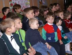 За підтримки депутатів облради в Ужгороді відбувся новорічний концерт для дітей-сиріт 