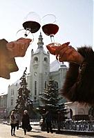 На фестиваль "Червене вино-2011" до Мукачева приїдуть понад 100 виноробів