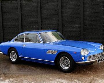 У Франції на аукціоні продадуть перший автомобіль Джона Леннона 