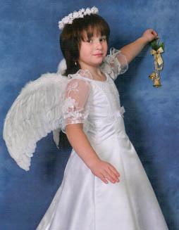 На Міжнародному конкурсі 7-річна закарпатка стала володаркою титулу „Золотий янгол - 2010”