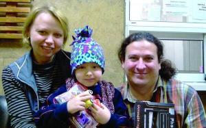 На Спаса онкохворий 3-річний Богданчик з Мукачева став на ніжки і пішов до церкви