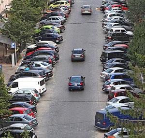 Паркування в центрі Ужгорода – знову офіційно платне
