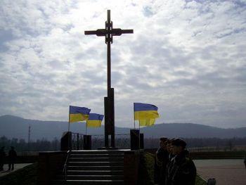 До ювілею Карпатської України на Закарпатті збудують меморіальний комплекс на Красному Полі