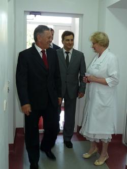 В Ужгороді відкрили діагностичну лабораторію облсанепідемстанції та ангіографічний кардіодиспансеру (ФОТО)