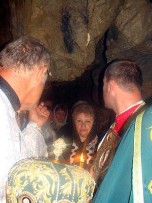 На закарпатській Рахівщині освятили місце під монастир УПЦ КП (ФОТО)